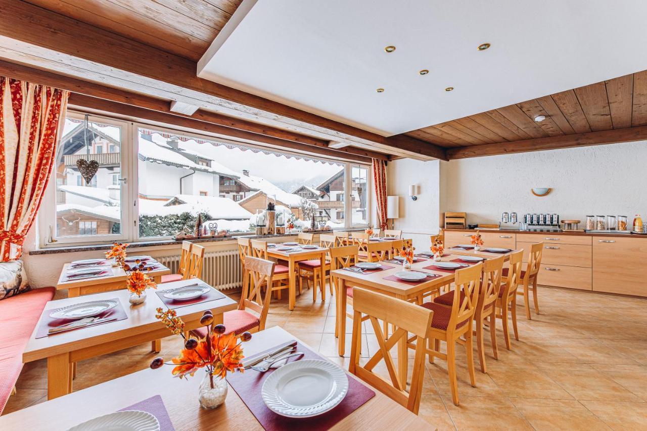 Weidegg - Hotel Garni Garmisch-Partenkirchen Exterior photo
